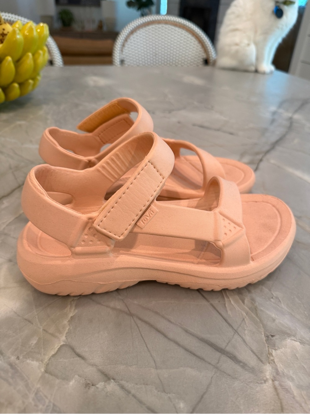 Tevas size 6